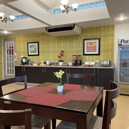 Aparthotel Sevilla Suites パナマ・シティー エクステリア 写真